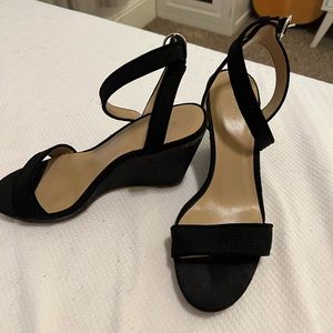 Black wedges Ann Taylor
